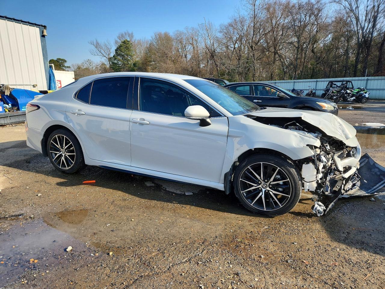 2024 Toyota Camry, SE