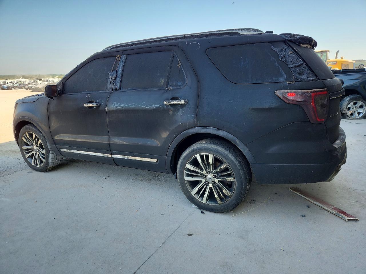 2017 Ford Explorer, Platinum