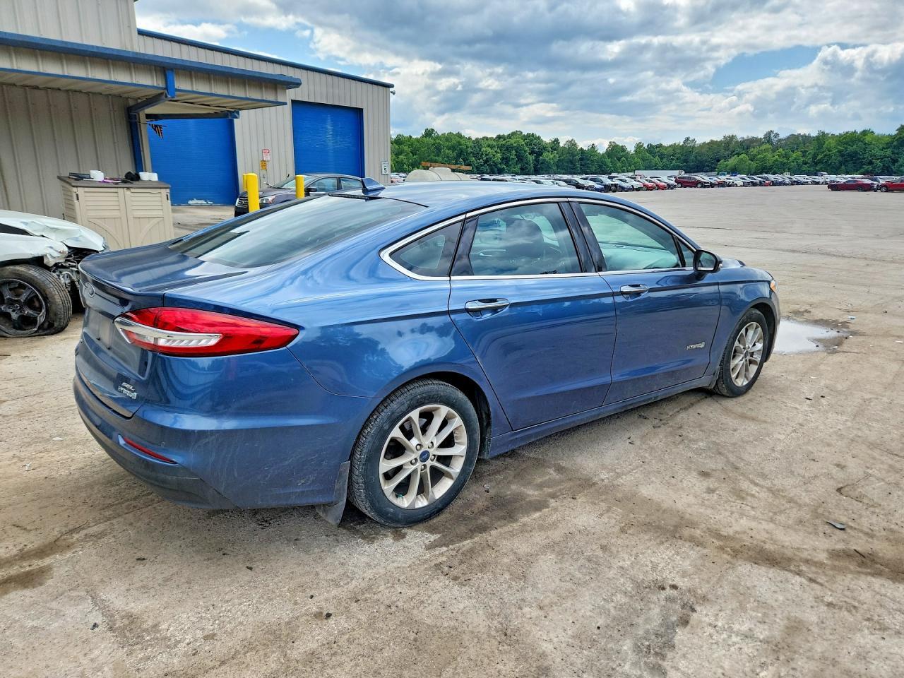 2019 Ford Fusion, Sel