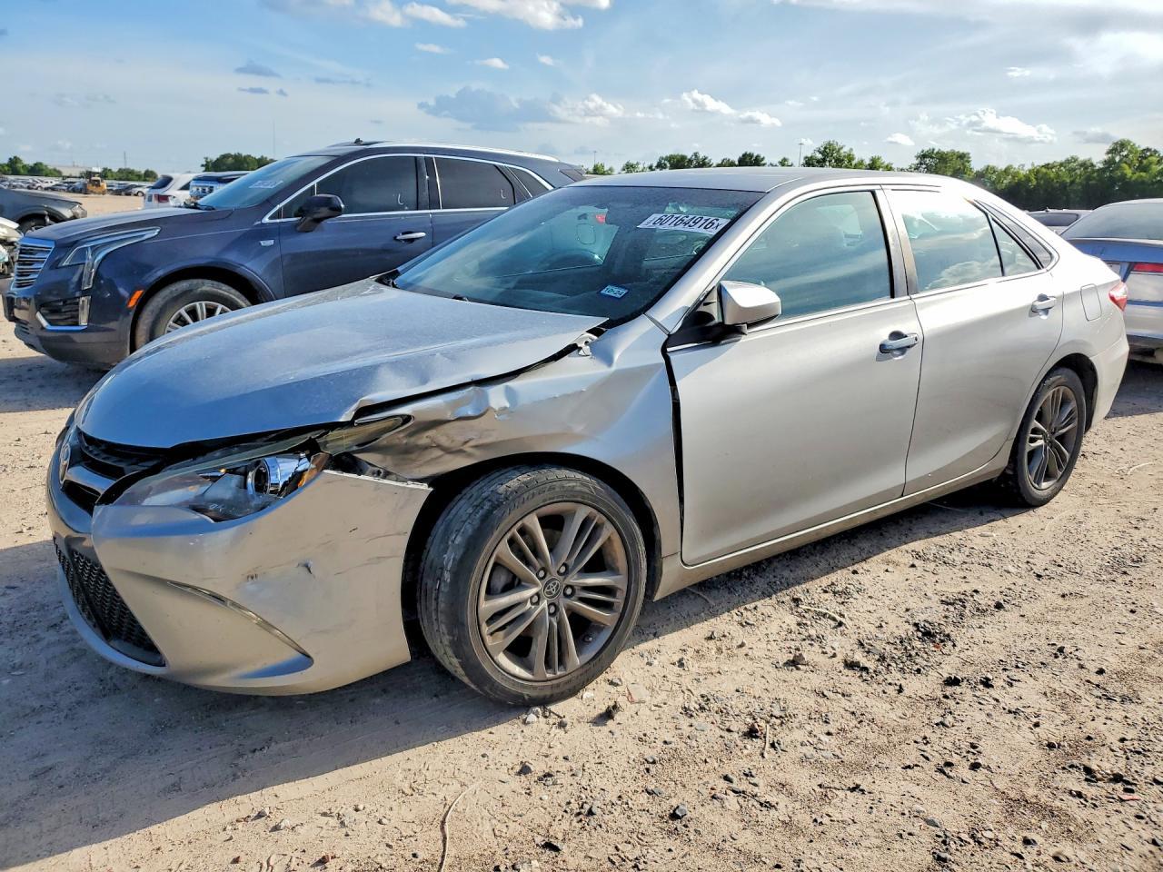 2015 Toyota Camry, SE