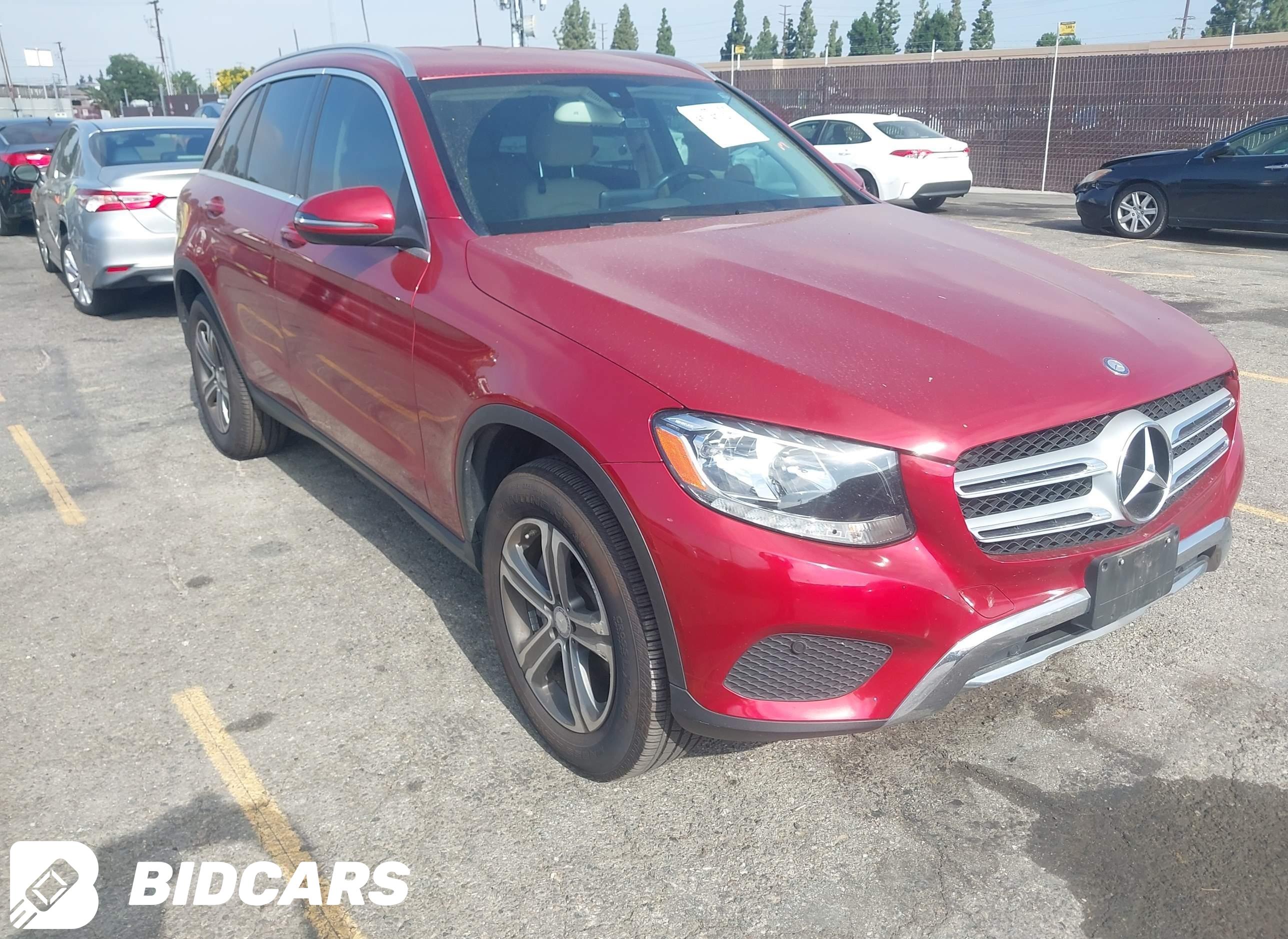 2017 Mercedes-Benz GLC 300