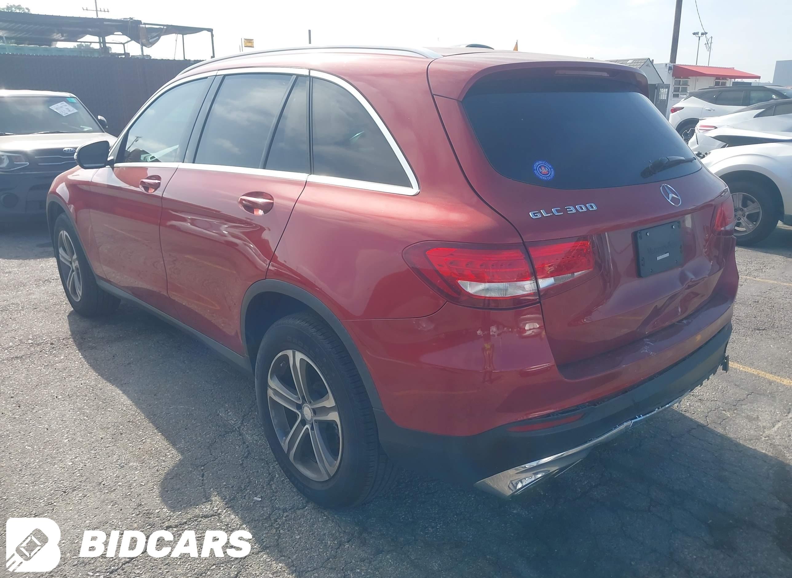 2017 Mercedes-Benz GLC 300