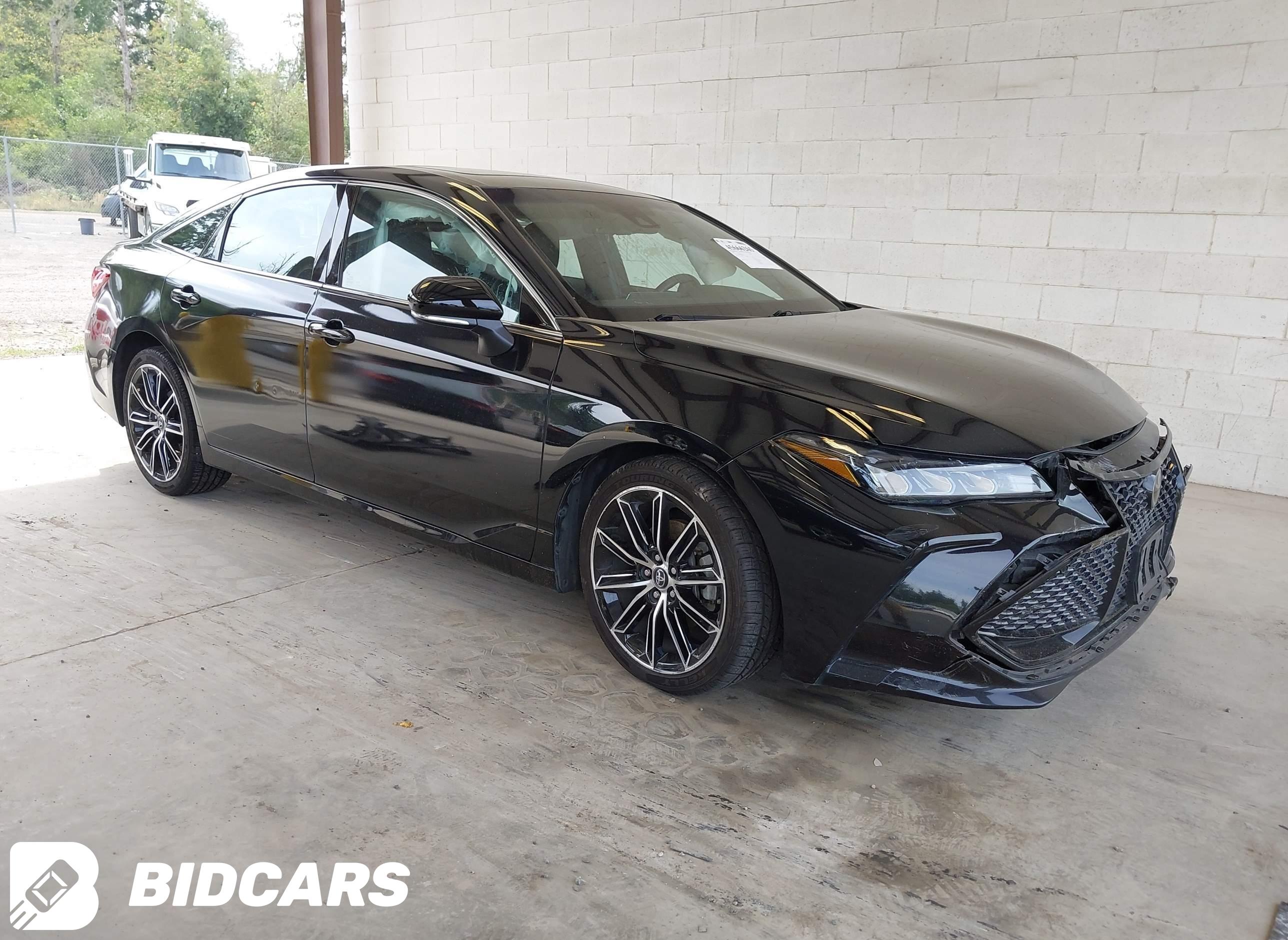 2019 Toyota Avalon, Xse