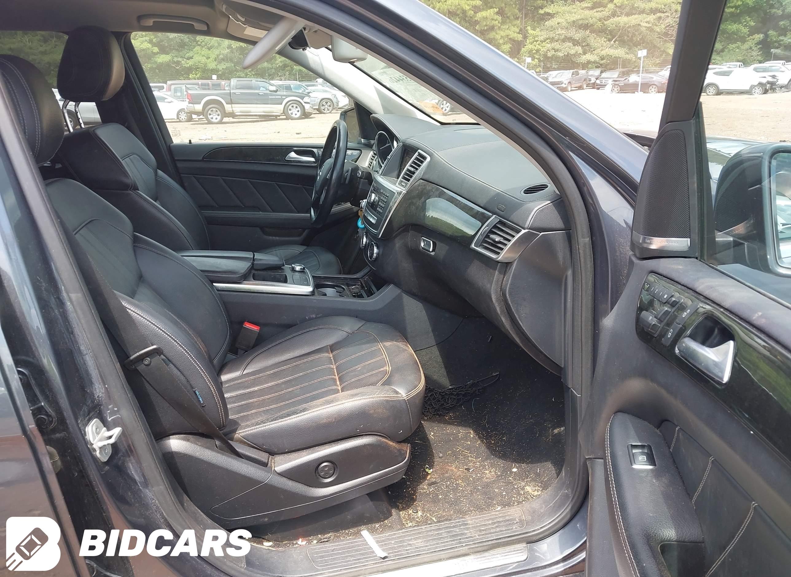 2016 Mercedes-Benz GL 450, 4M...