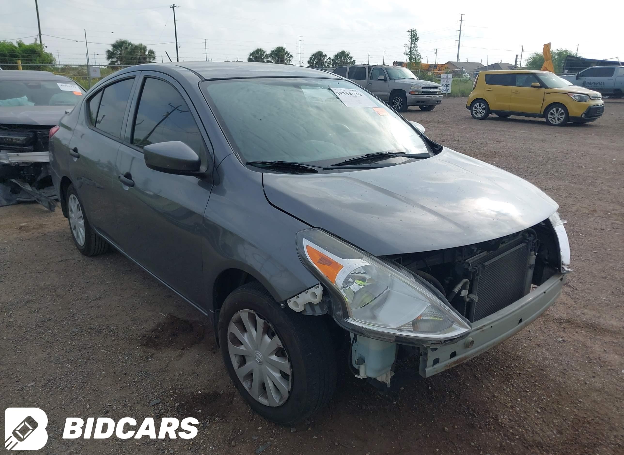 2019 Nissan Versa, 1.6 S+