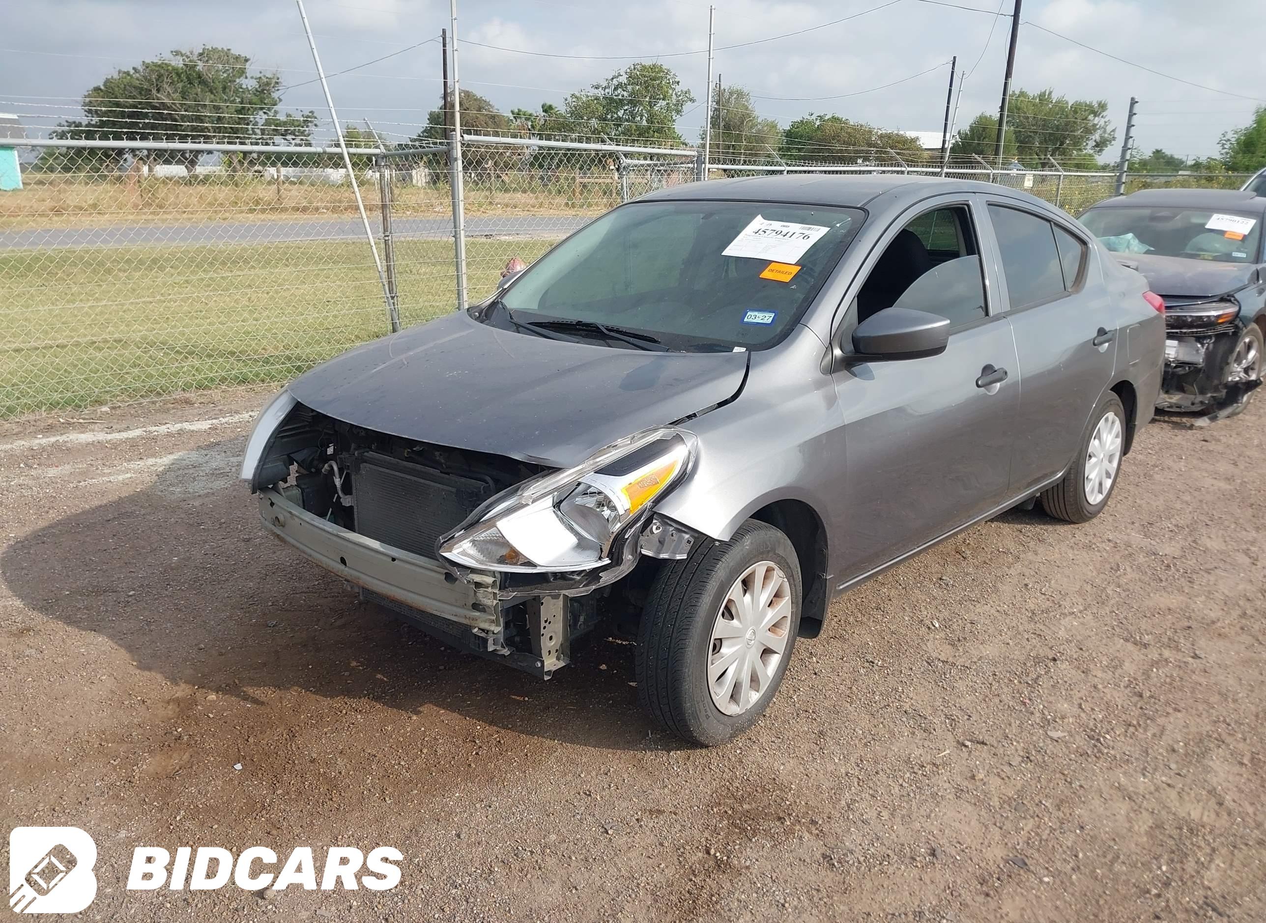 2019 Nissan Versa, 1.6 S+