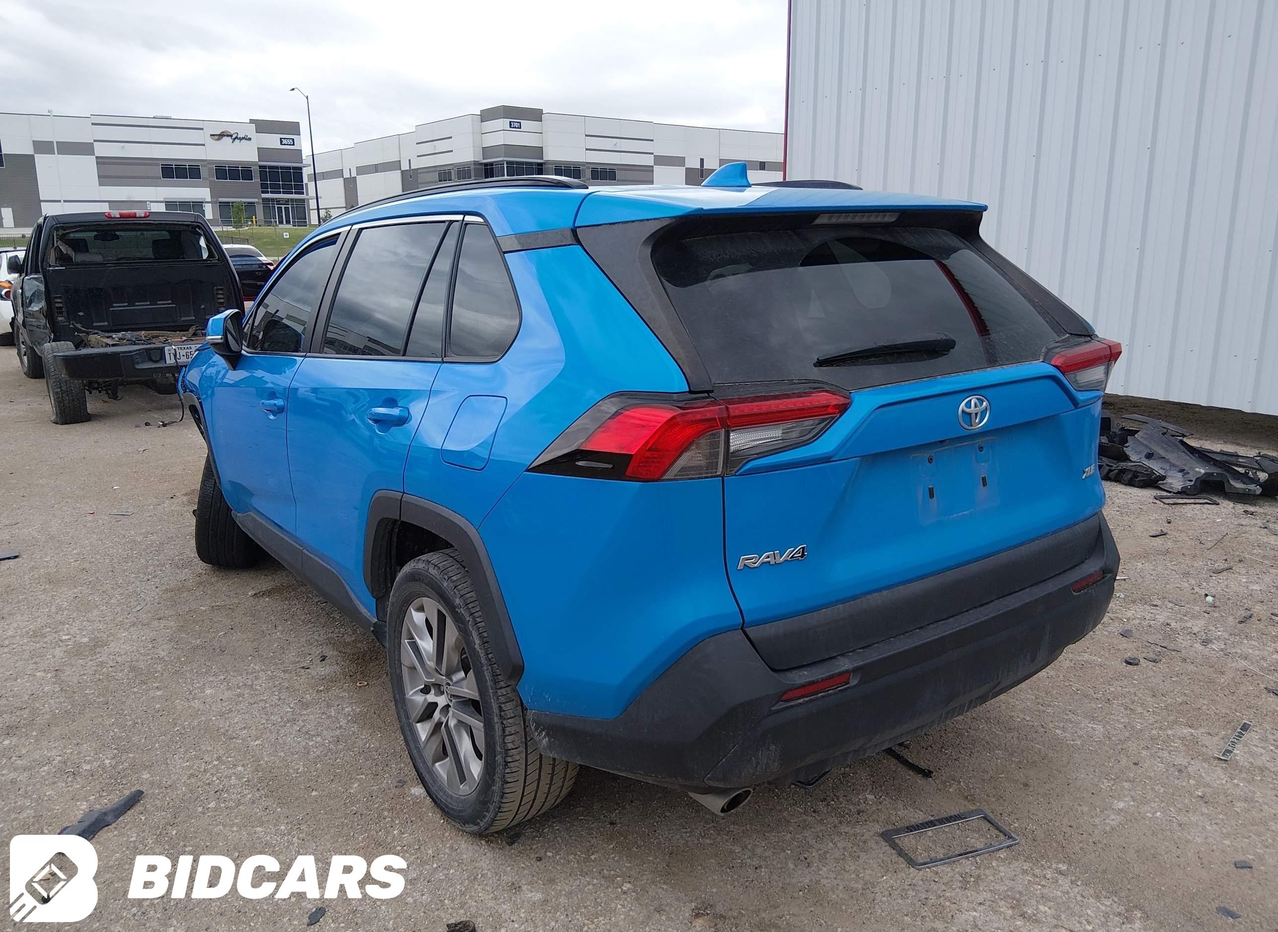 2021 Toyota RAV4, Xle Premium