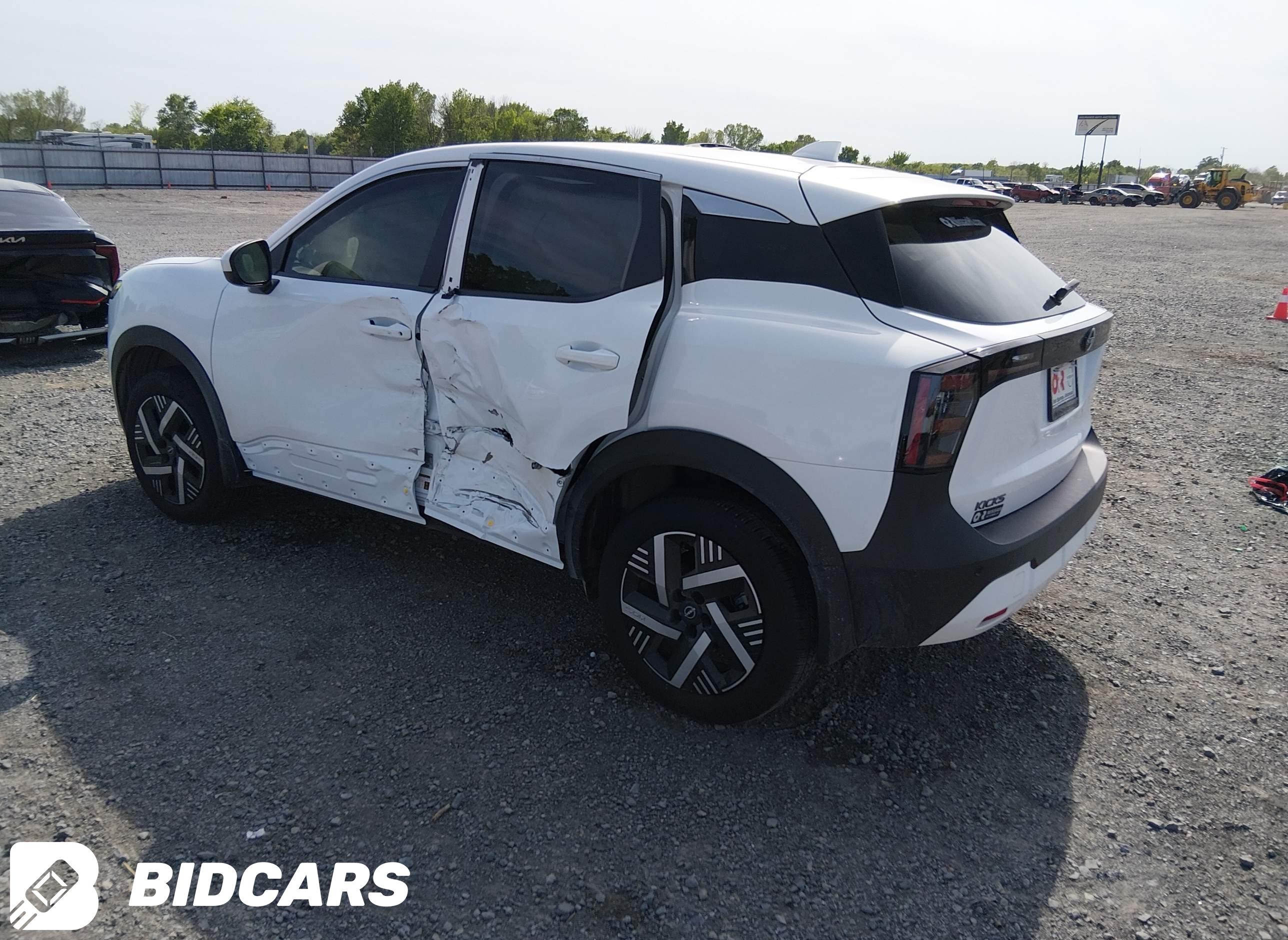 2025 Nissan Kicks, Sv Fwd