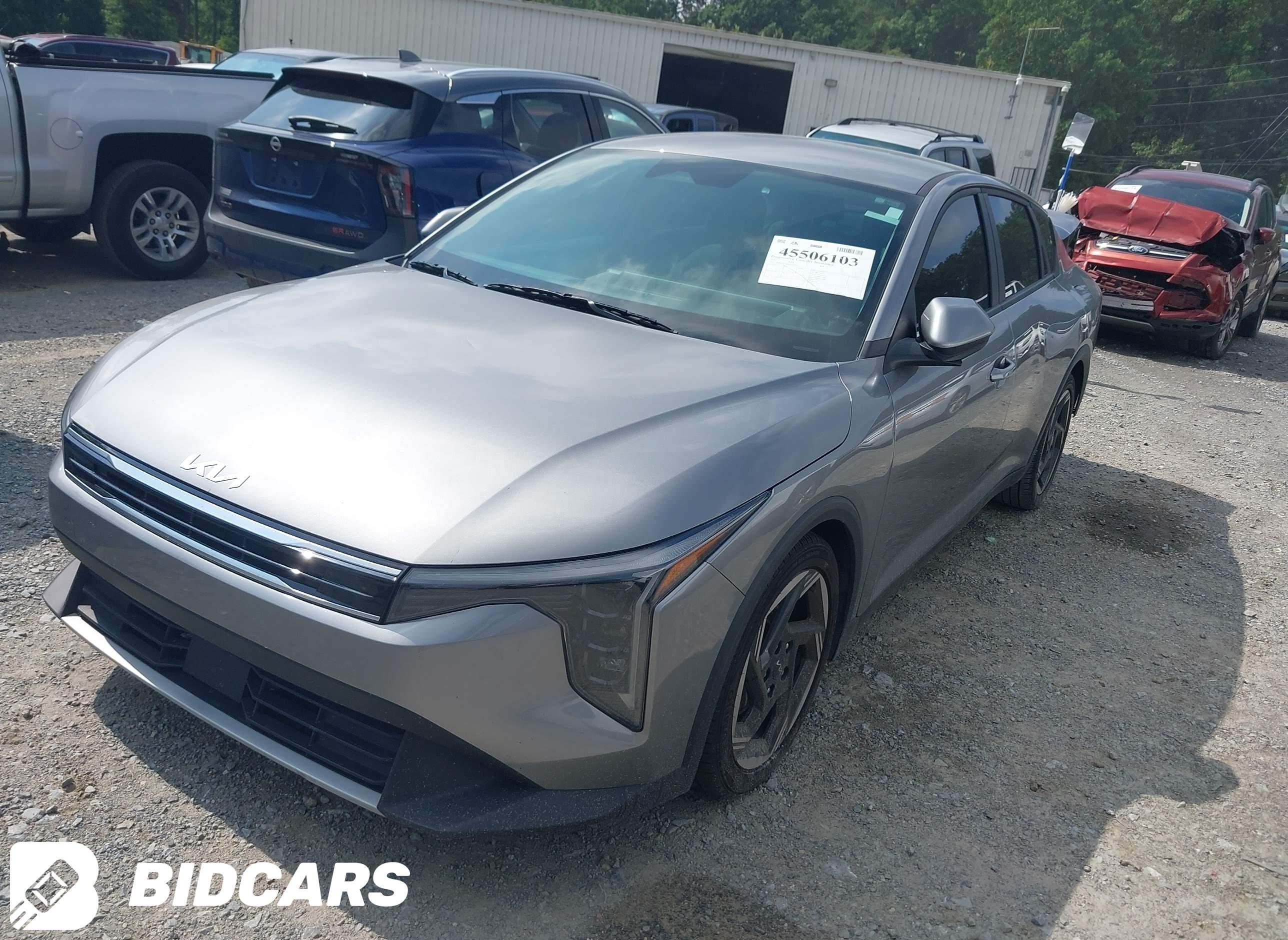 2025 KIA K4, EX