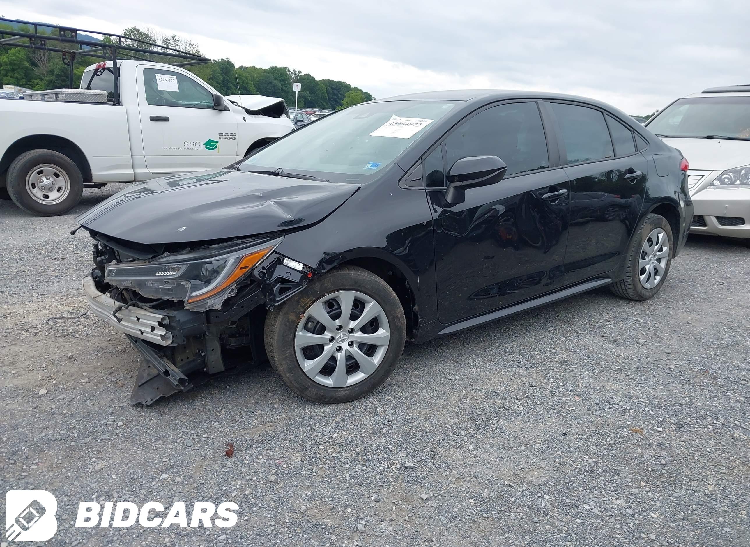 2022 Toyota Corolla, LE