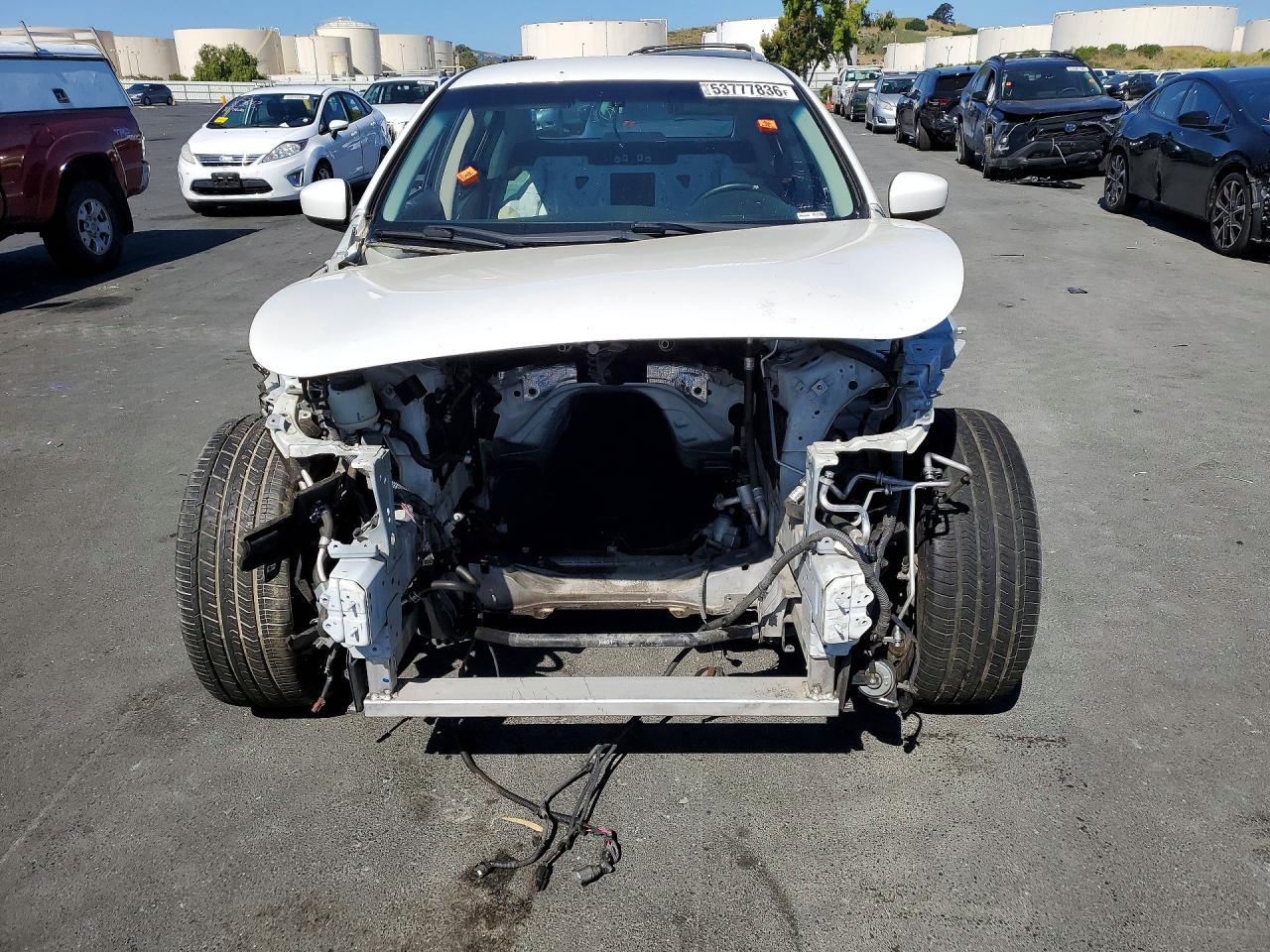 2015 Infiniti Q40, Base
