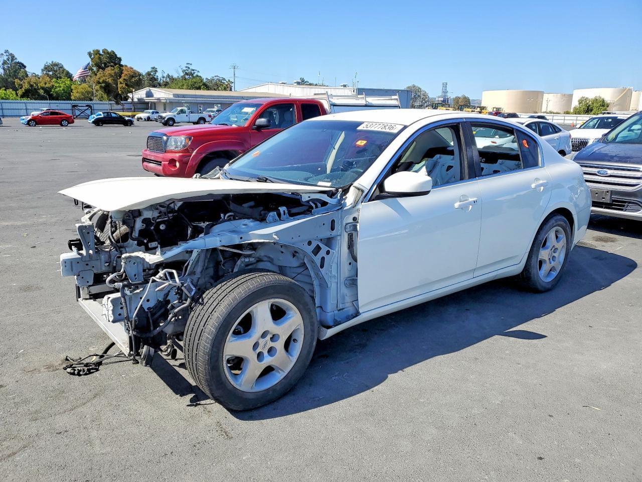 2015 Infiniti Q40, Base
