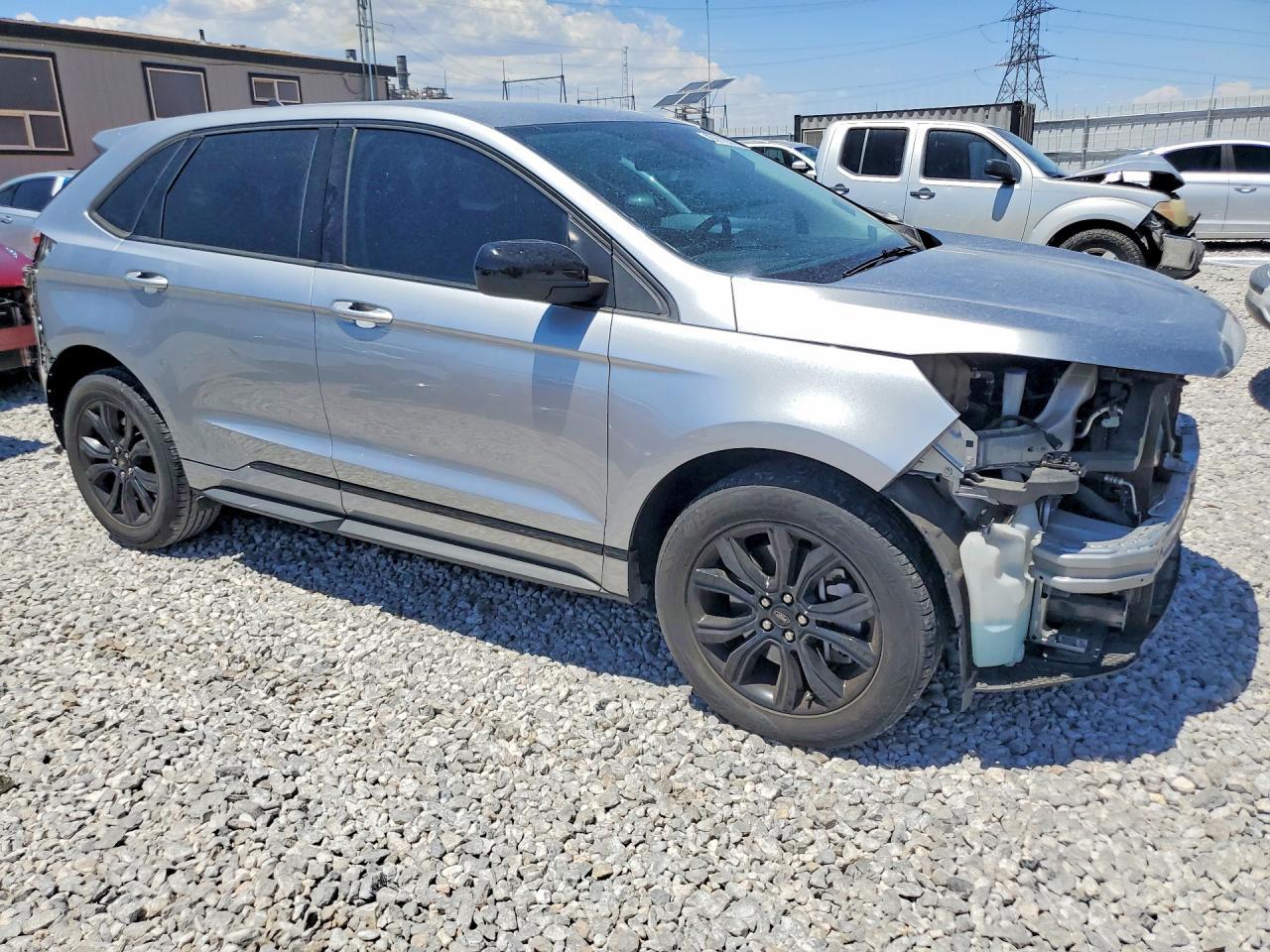 2022 Ford Edge, SE