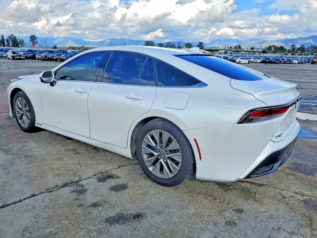 2023 Toyota Mirai, Xle