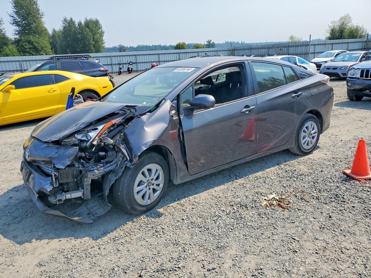 2016 Toyota Prius, Two