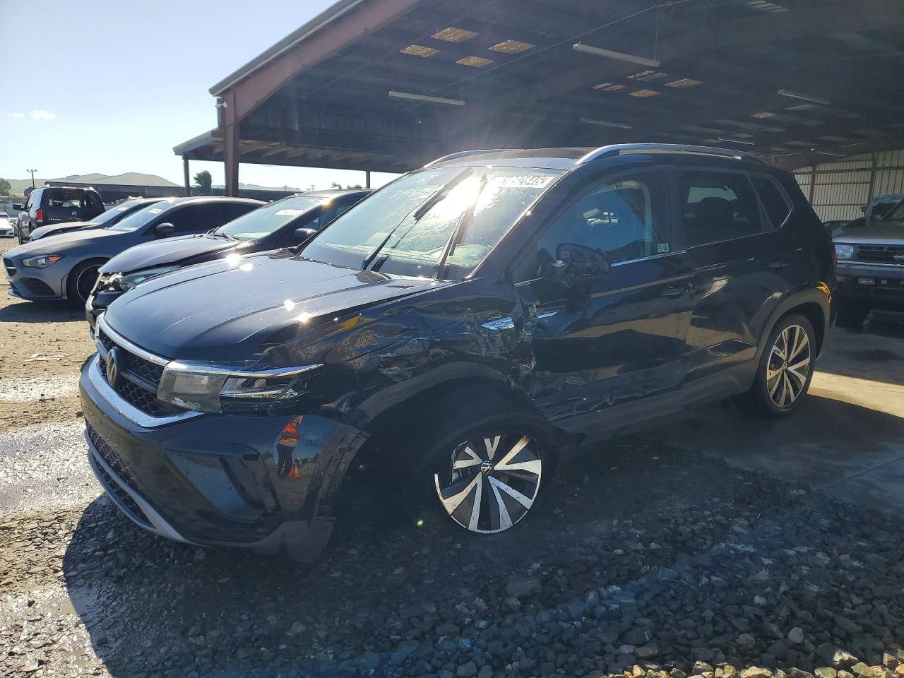2024 Volkswagen Taos, SE