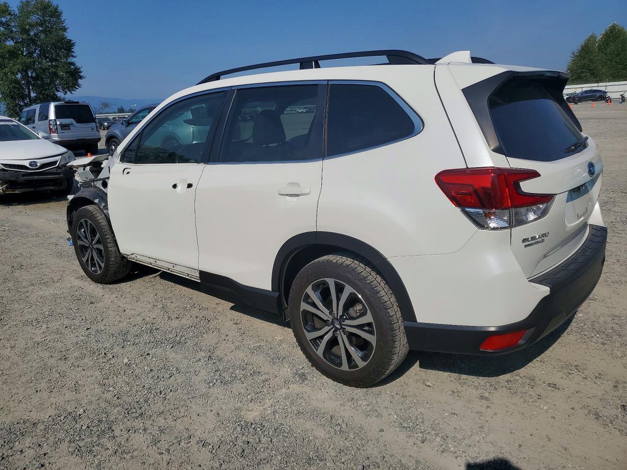 2020 Subaru Forester, Limited