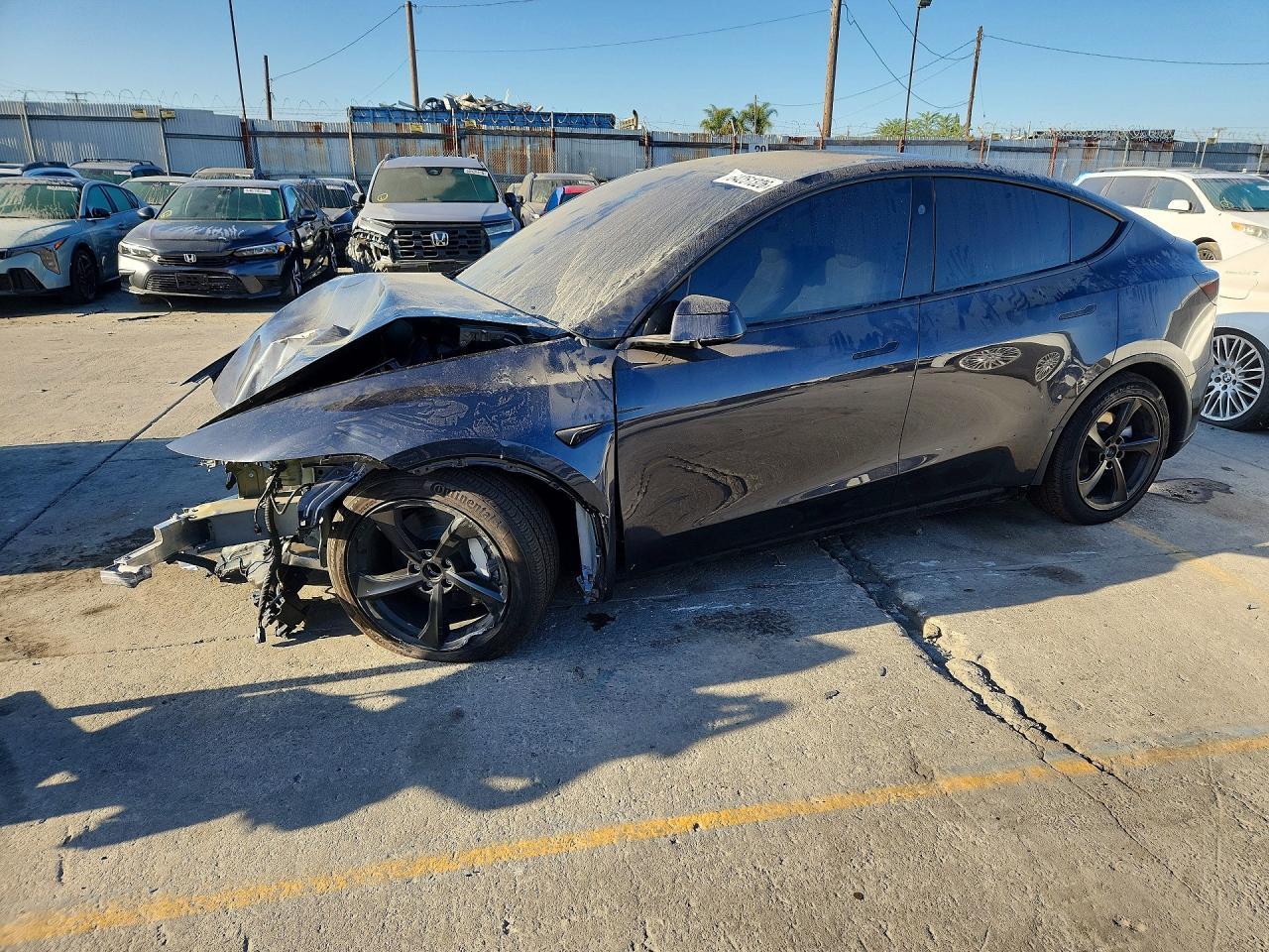 2026 Tesla MODEL Y