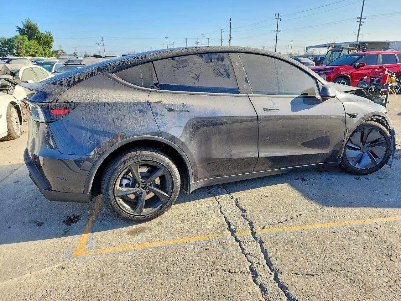 2026 Tesla MODEL Y