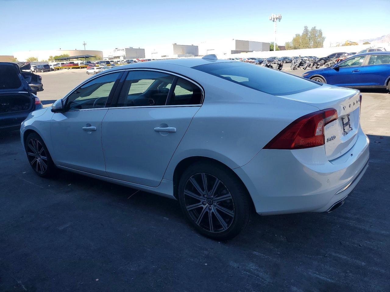 2018 Volvo S60, Inscription