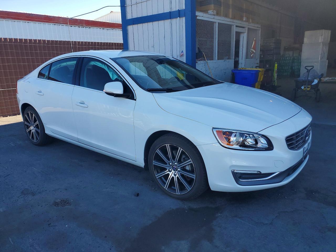 2018 Volvo S60, Inscription