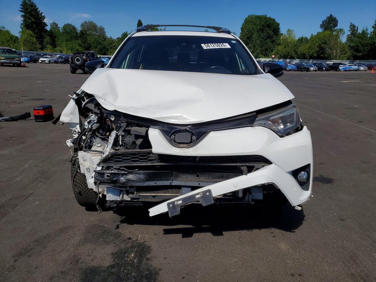 2016 Toyota RAV4, SE