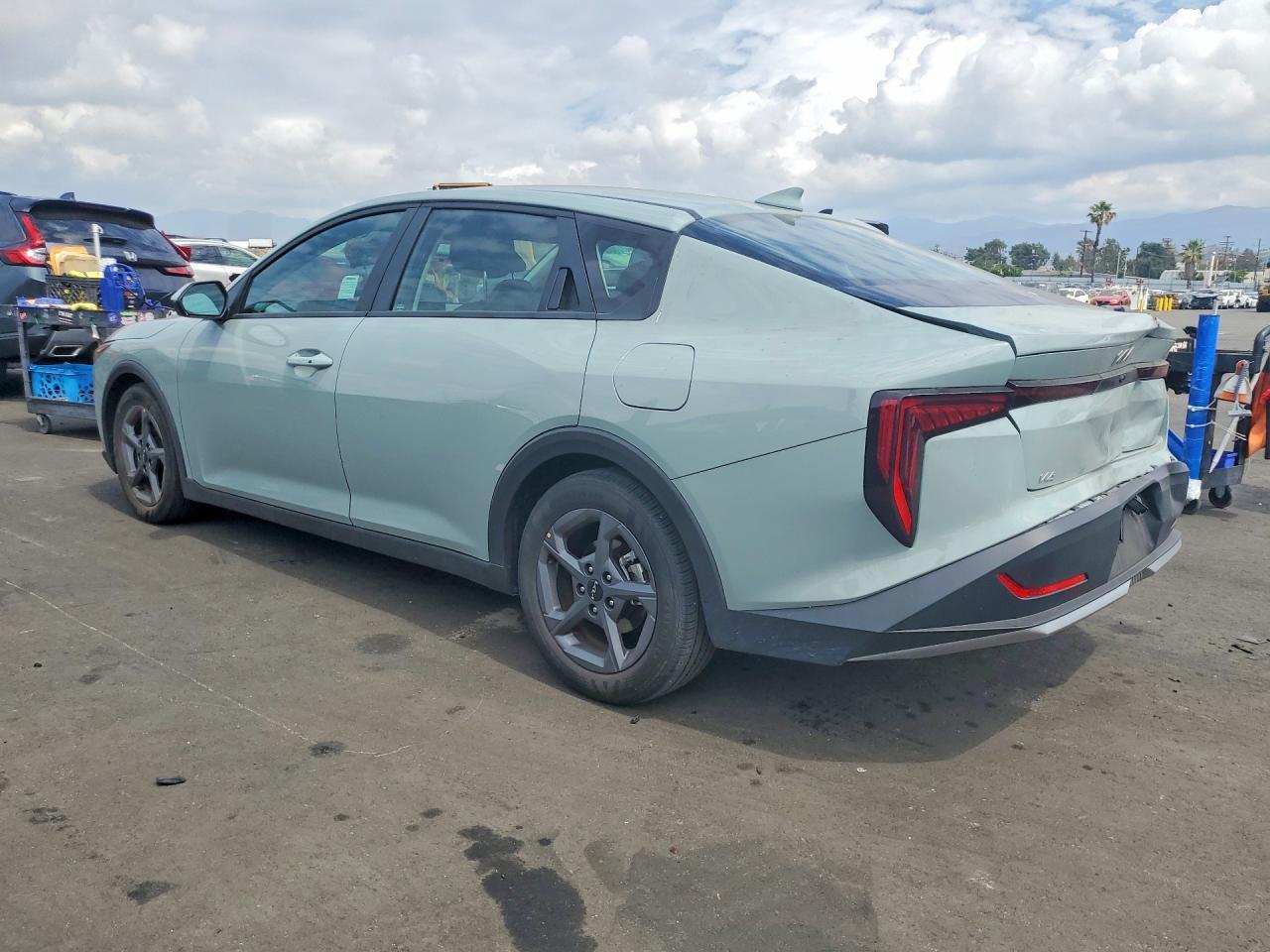 2025 KIA K4, EX