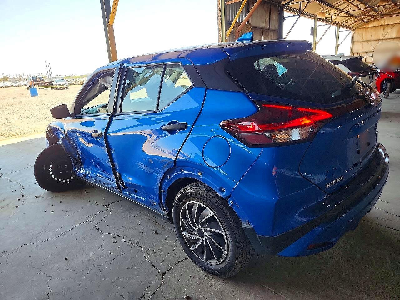 2021 Nissan Kicks, S
