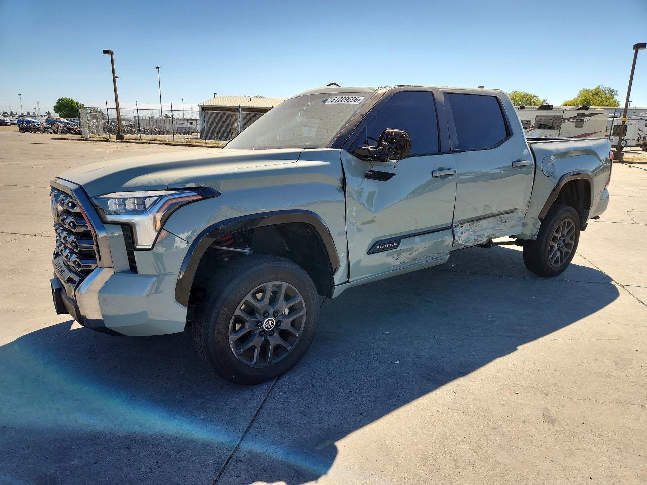 2024 Toyota Tundra, Platinum