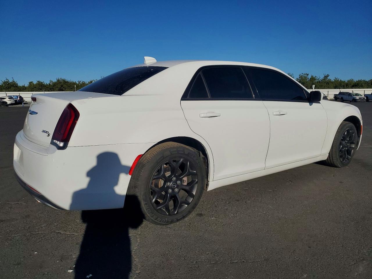 2019 Chrysler 300, S