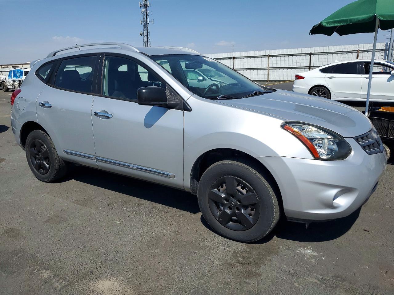 2015 Nissan Rogue, S