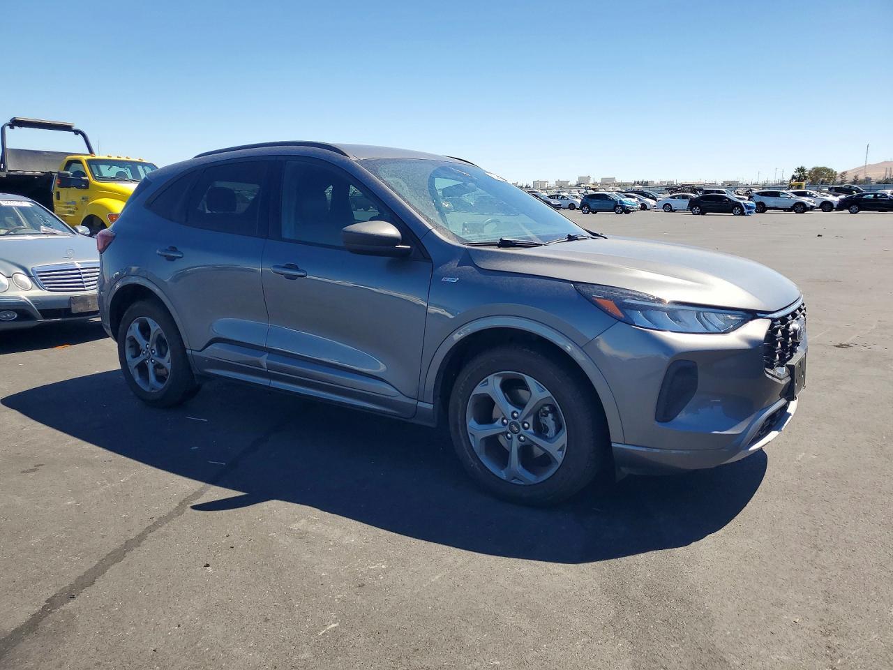 2023 Ford Escape, St Line