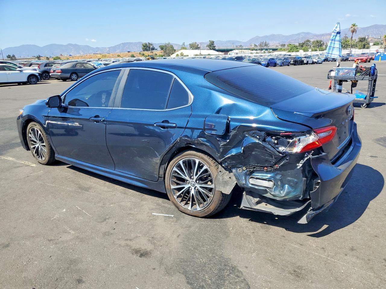 2018 Toyota Camry, SE