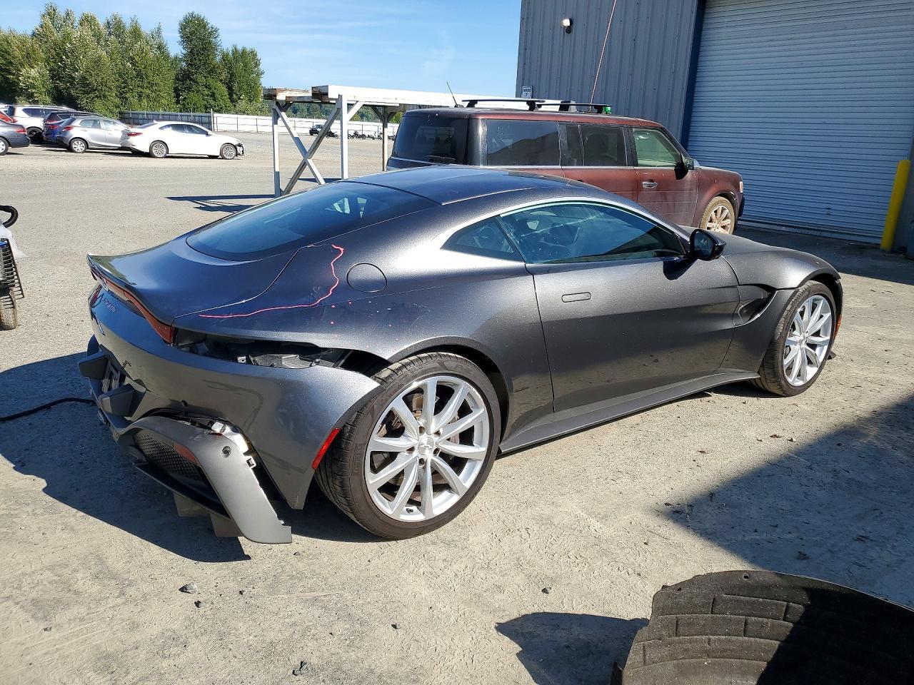 2020 Aston Martin Vantage