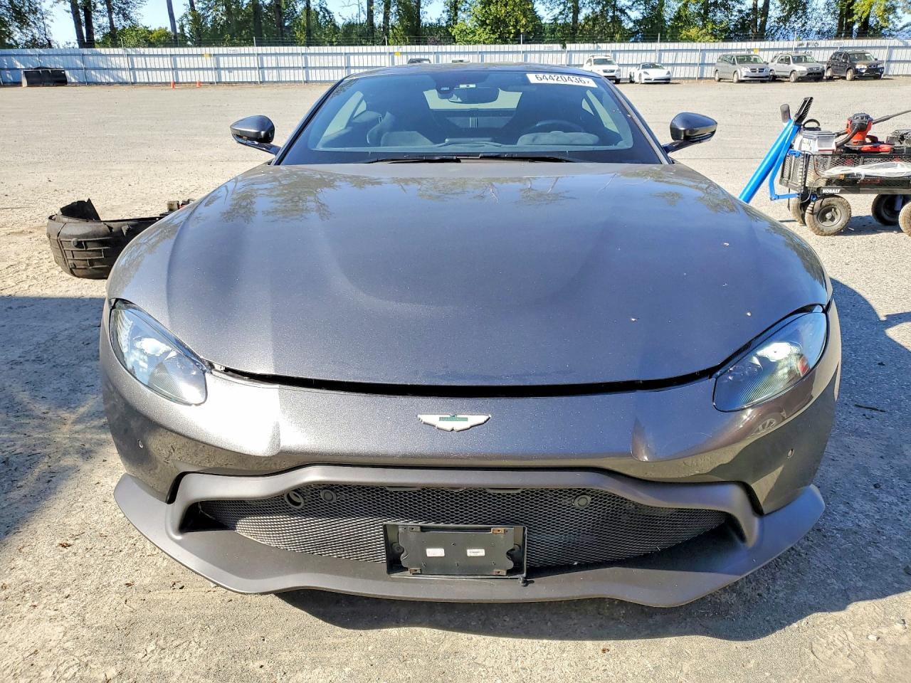 2020 Aston Martin Vantage