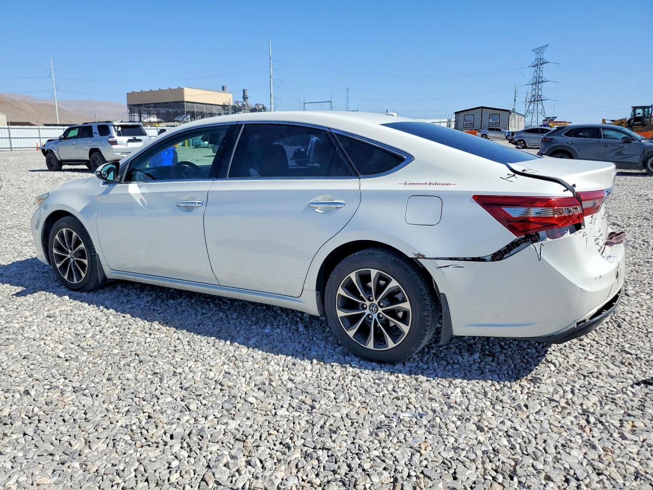 2018 Toyota Avalon, Xle Plus