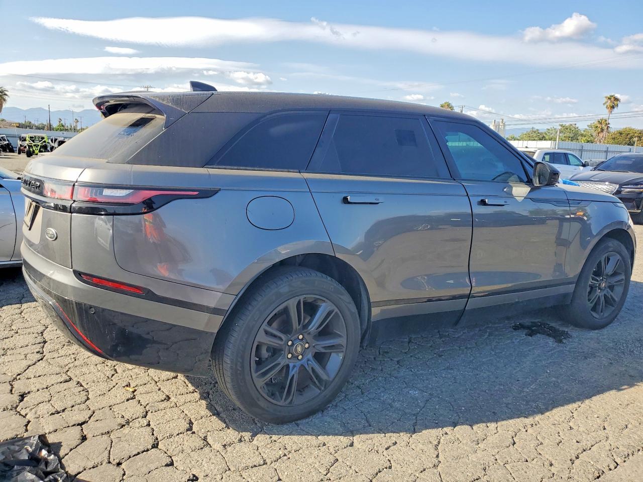 2018 Land Rover Range Rover, S
