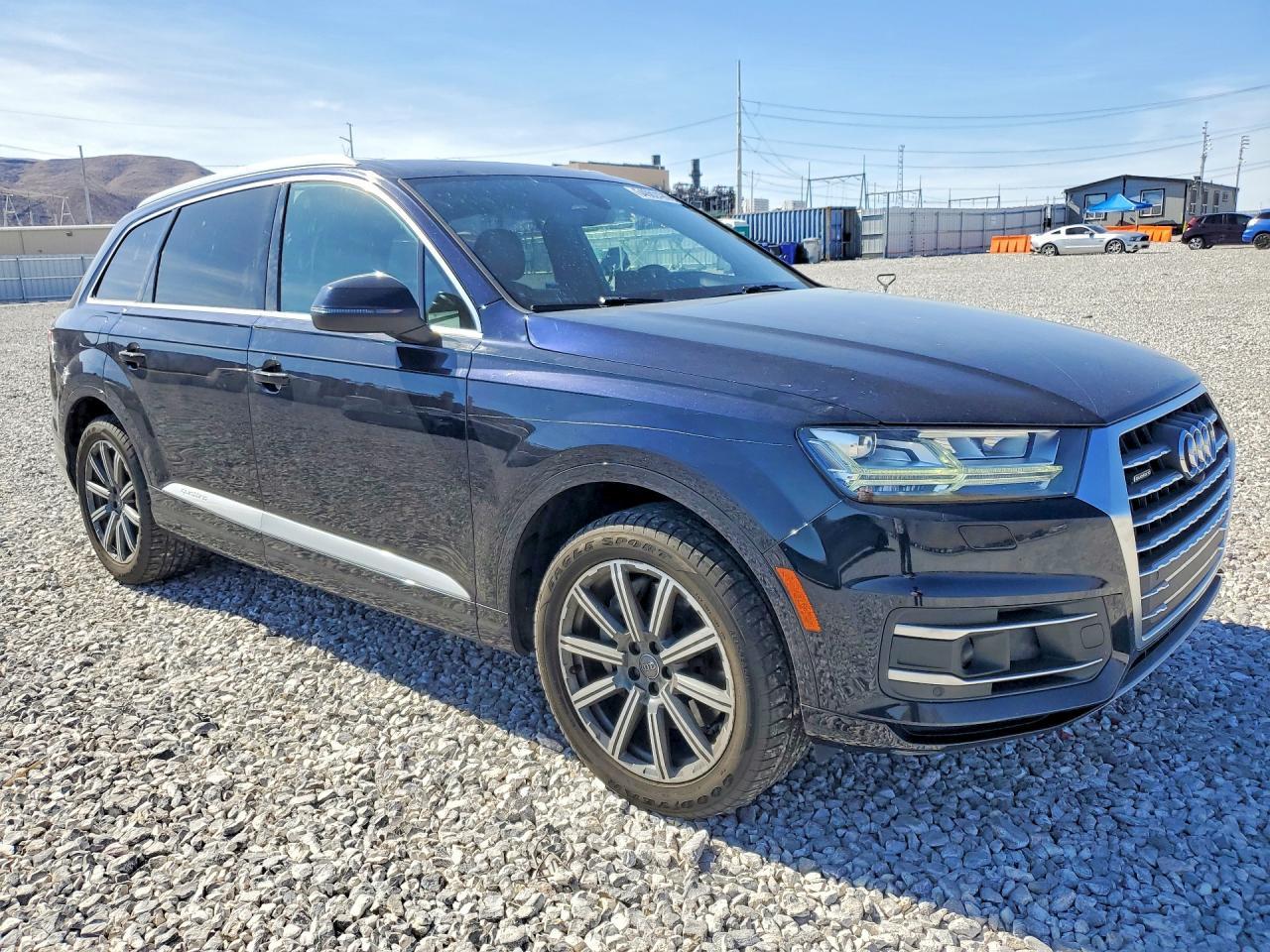 2017 Audi Q7, Premium Plus