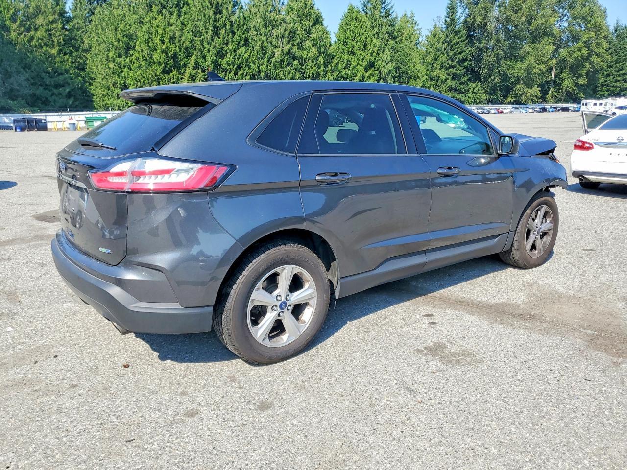 2019 Ford Edge, SE