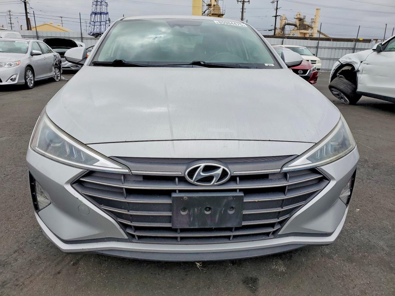 2019 Hyundai Elantra, Sel