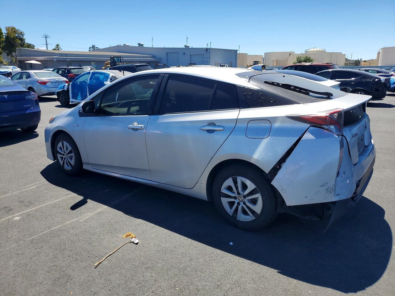 2017 Toyota Prius, Two
