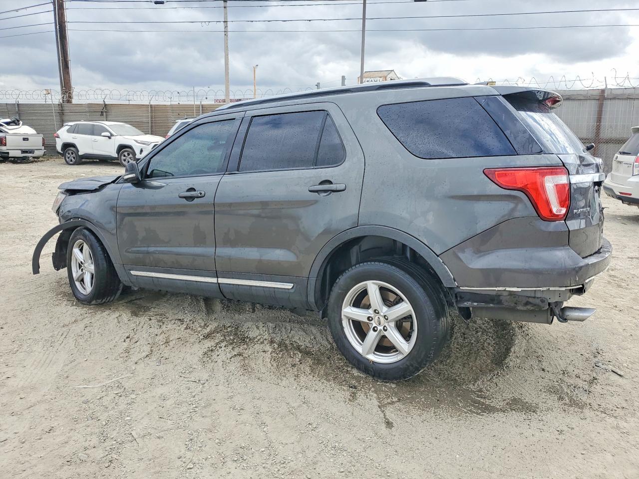 2016 Ford Explorer, Xlt