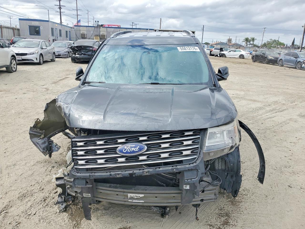 2016 Ford Explorer, Xlt