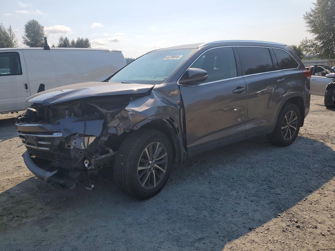 2019 Toyota Highlander, Xle
