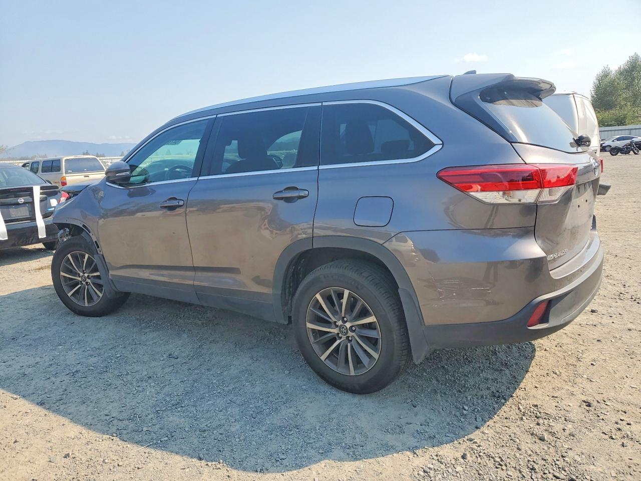 2019 Toyota Highlander, Xle