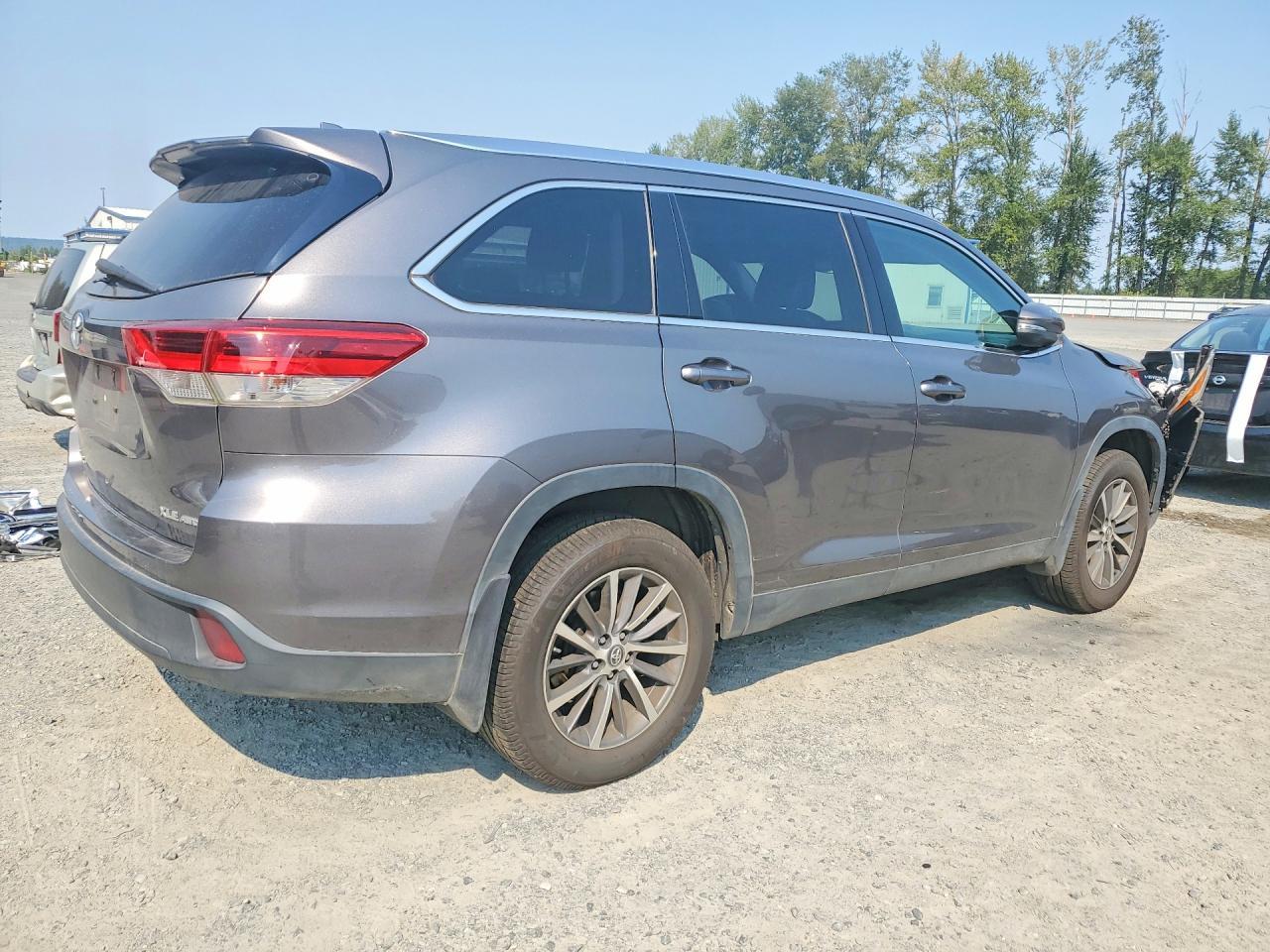 2019 Toyota Highlander, Xle