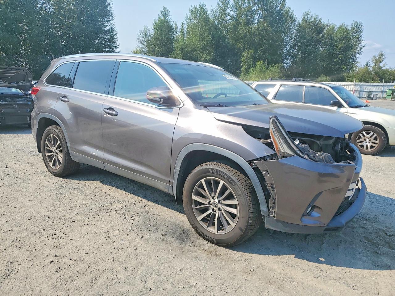 2019 Toyota Highlander, Xle