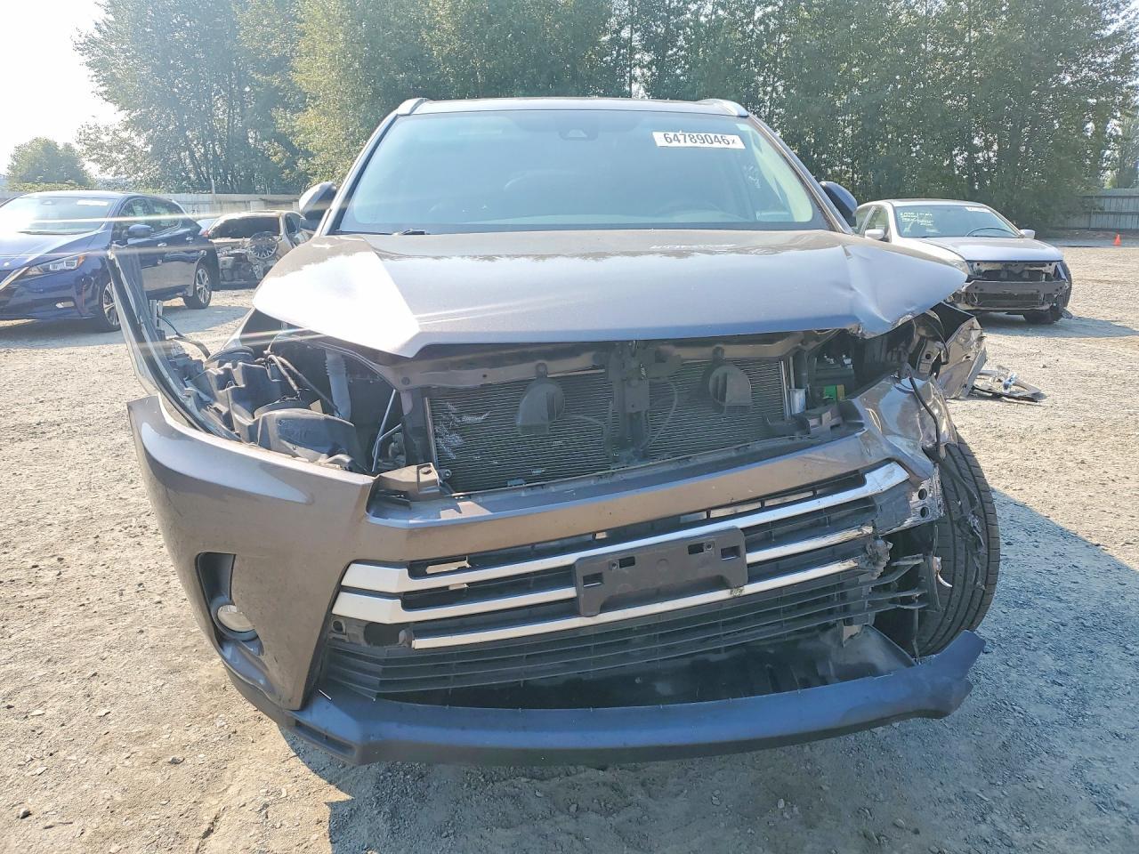 2019 Toyota Highlander, Xle