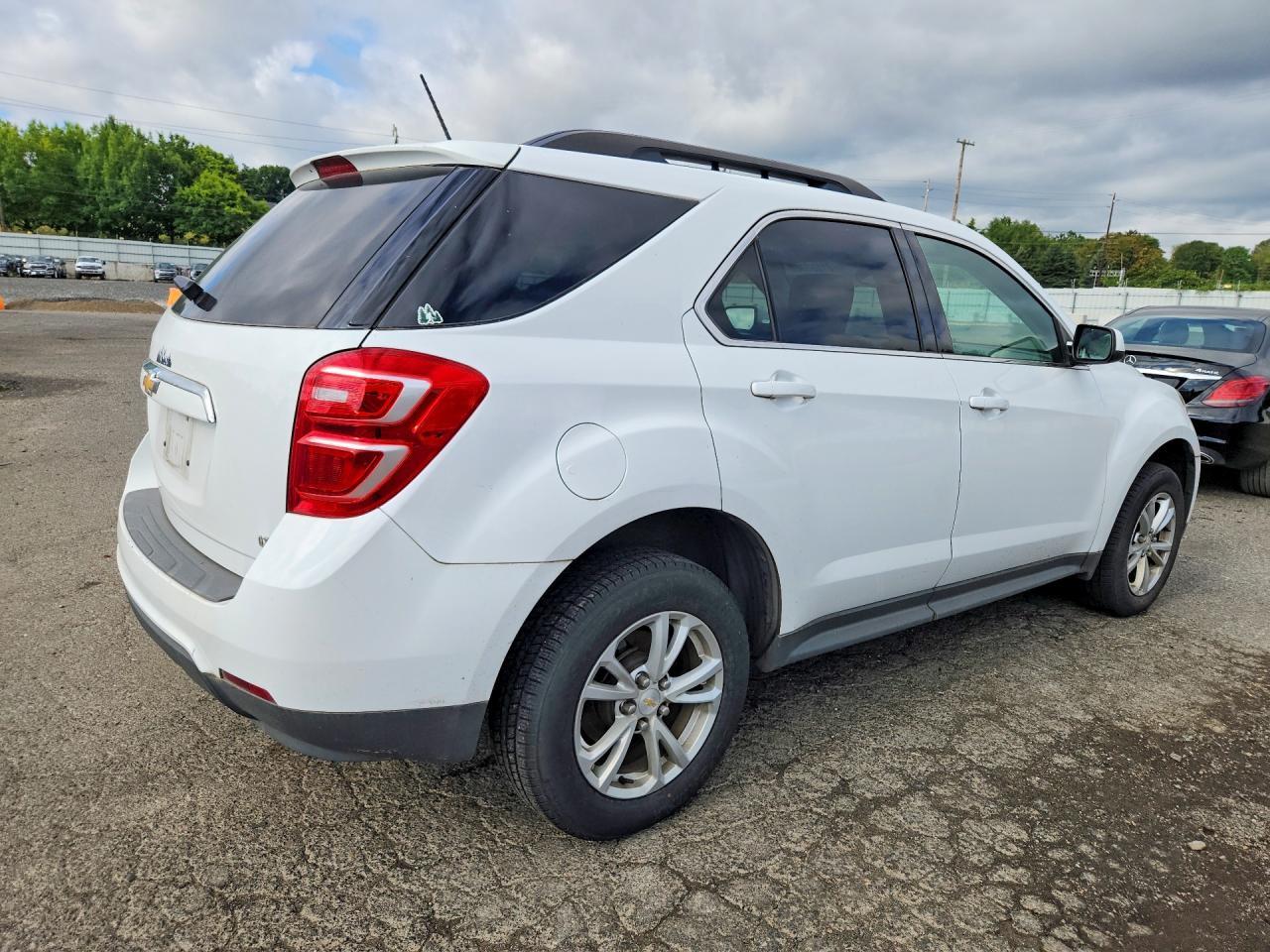 2017 Chevrolet Equinox, LT
