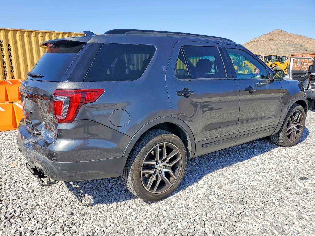 2016 Ford Explorer, Sport
